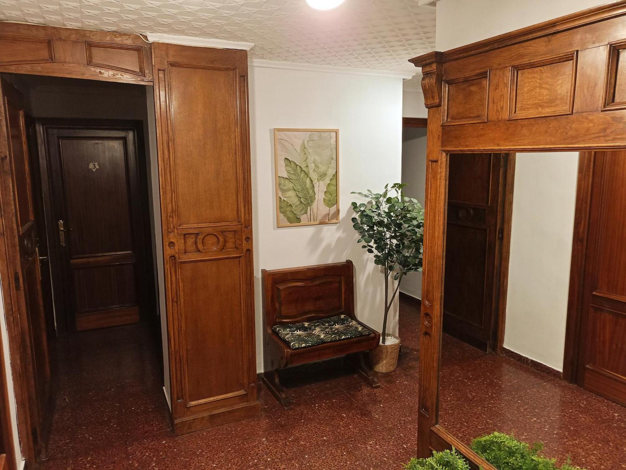 Pension Las Hojas Tudela Esterno foto